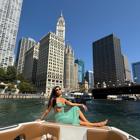 Meet your Posher, Merissa - Picture 4 of 5